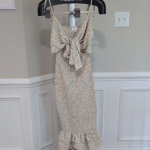 Floral Casual Dress with Ruffle Accents